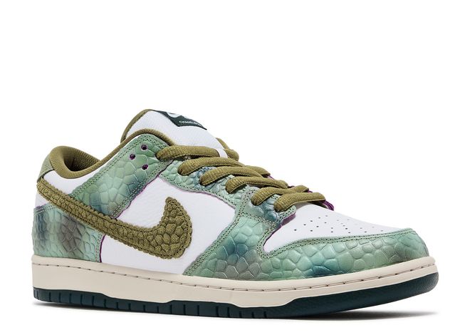 Alexis Sablone x Nike Dunk Low SB Chameleon - House-of-Sneakers