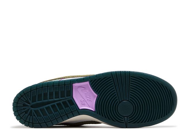 Alexis Sablone x Nike Dunk Low SB Chameleon - House-of-Sneakers