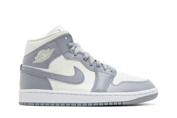 Air Jordan 1 Mid Stealth