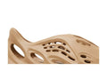 Yeezy Foam RNNR Clay Taupe - Adidas Sneaker, Detailansicht 3