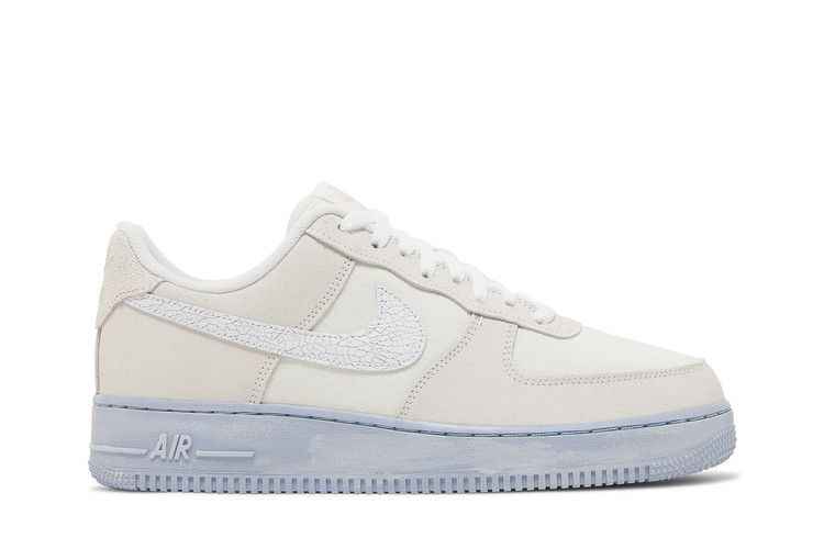 Nike Air Force 1 Low '07 LV8 EMB Summit White Blue Whisper - Nike Sneaker, Detailansicht 2
