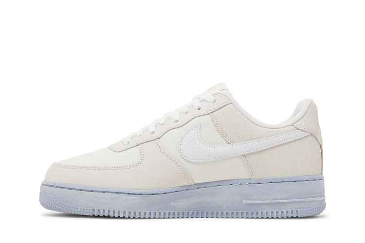 Nike Air Force 1 Low '07 LV8 EMB Summit White Blue Whisper - Nike Sneaker, Detailansicht 4