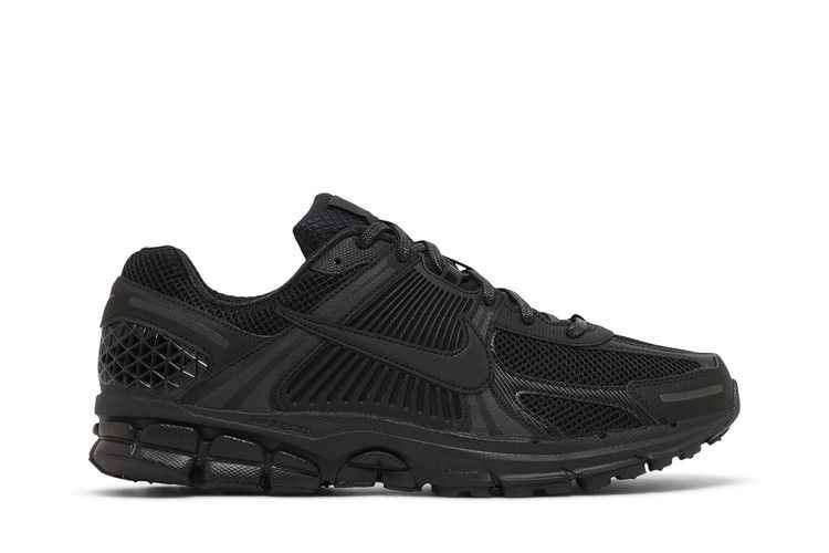 Nike Air Zoom Vomero 5 Triple Black - Nike Sneaker