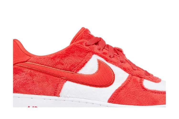 Air Force 1 Low GS Valentine's Day Fleece - Nike Sneaker, Detailansicht 3