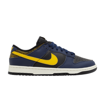 Nike Dunk Low Vintage Michigan - Nike Sneaker