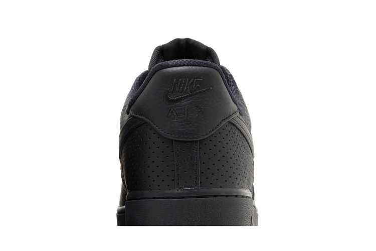 Nike Air Force 1 Low SP Triple Black Perforated - Nike Sneaker, Detailansicht 8