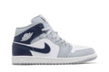 Air Jordan 1 Mid Wolf Grey Midnight Navy - Air Jordan Sneaker, Detailansicht 2