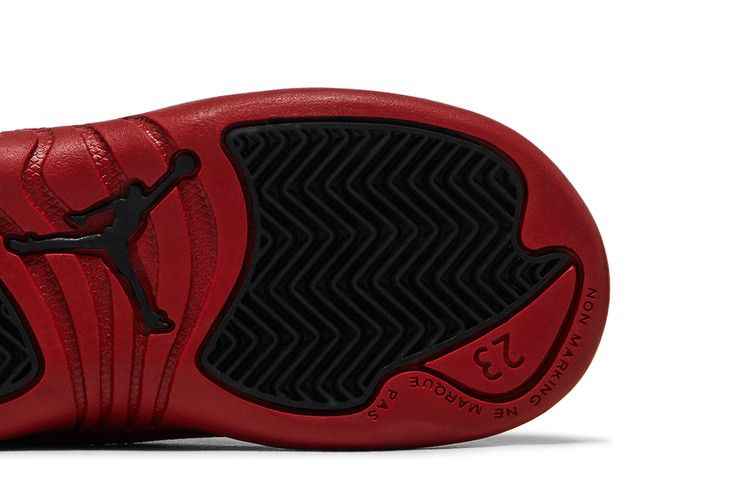 Air Jordan 12 Retro TD Flu Game 2025 - Air Jordan Sneaker, Detailansicht 7
