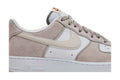 Nike Air Force 1 07 College Grey Light Orewood - Nike Sneaker, Detailansicht 3