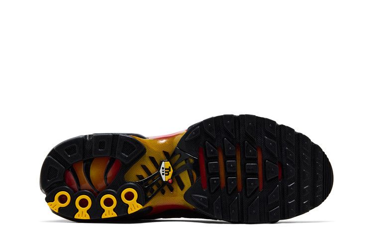 Nike Air Max Plus Black University Gold Red - Nike Sneaker, Detailansicht 6
