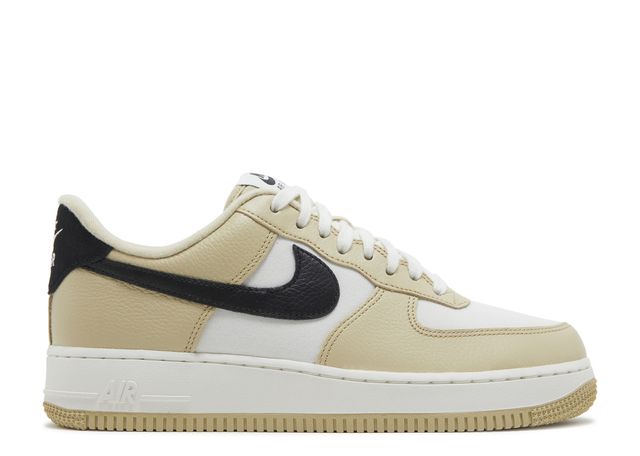 Nike Air Force 1 '07 LX Low Team Gold