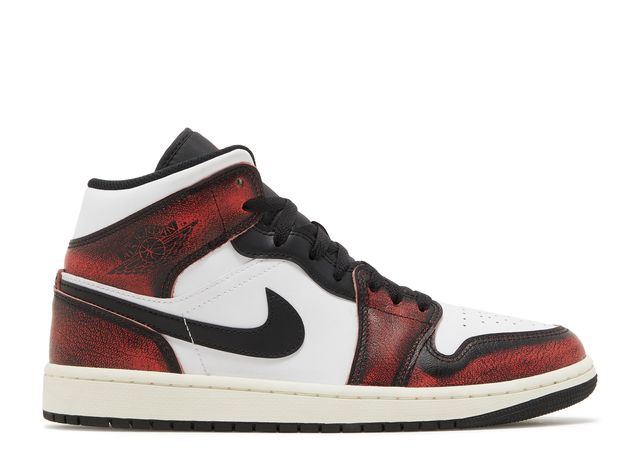 Air Jordan 1 Mid Wear-Away Chicago