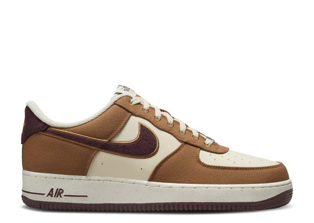 Nike Air Force 1 Low '07 LV8 Notebook Doodle Pack en color tostado británico claro