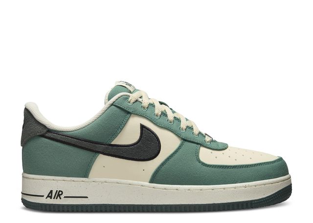 Nike Air Force 1 '07 Vintage Green