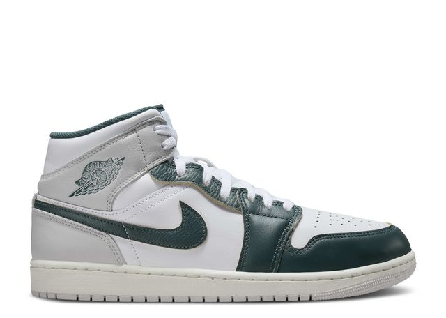 Air Jordan 1 Mid SE Oxidized Green