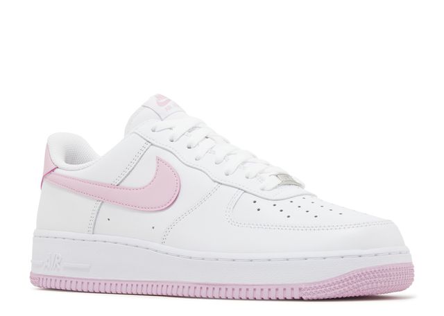 Nike Air Force 1 Low '07 color chicle