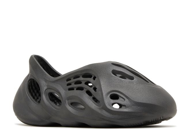 Yeezy Foam RNNR Onyx - House-of-Sneakers