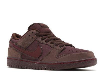 Nike SB Dunk Low City of Love Burgundy Crush