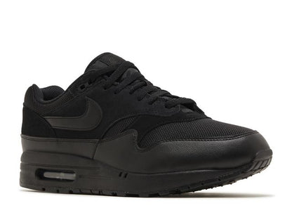 Air Max 1 Essential Triple Black