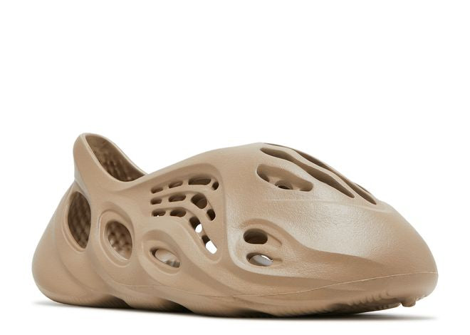 Yeezy Foam RNNR Mist - House-of-Sneakers