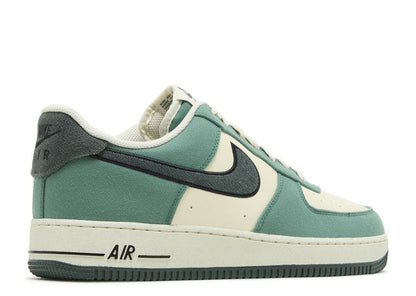 Nike Air Force 1 '07 Vintage Green