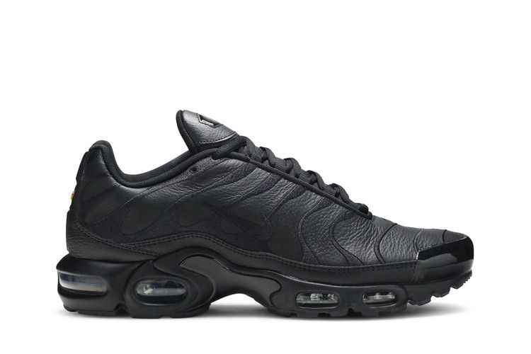 Nike Air Max Plus TN Triple Black - Nike Sneaker