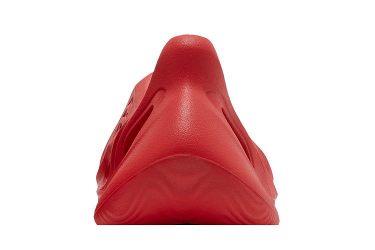 Yeezy Foam RNNR Vermillion - Adidas Sneaker, Detailansicht 8