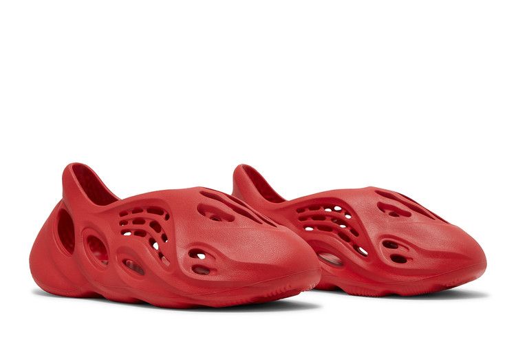 Yeezy Foam RNNR Vermillion - Adidas Sneaker, Detailansicht 9