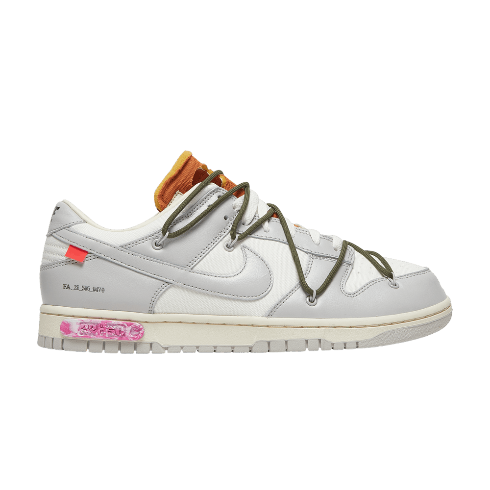 Off-White x Nike Dunk Low Lot 22 of 50