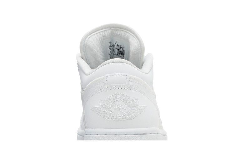 Wmns Air Jordan 1 Low Triple White Quilted - Air Jordan Sneaker, Detailansicht 9