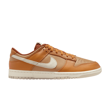 Nike Dunk Low SE Monarch