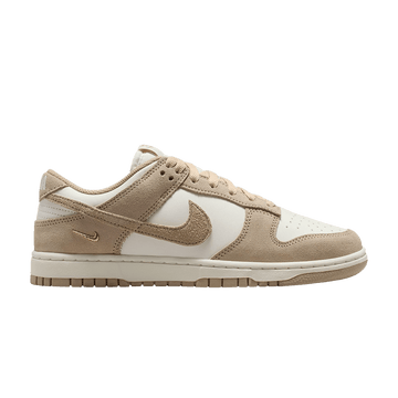 Nike Wmns Dunk Low Sail White Metallic Gold - Nike Sneaker